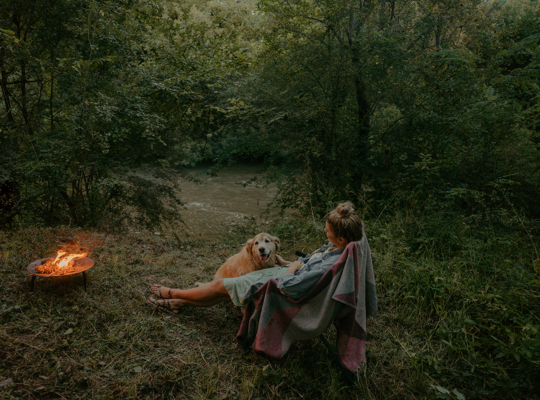 《德伯家的苔丝》之我见谈女性视角中的作品分析从作品出发不可漫无边际地随意拉扯。要有思考要有条理要有文采要发自肺腑要挖掘出不同于前辈学者的观点。总之欢迎创新文字！等你的精彩演绎…字数：2000字