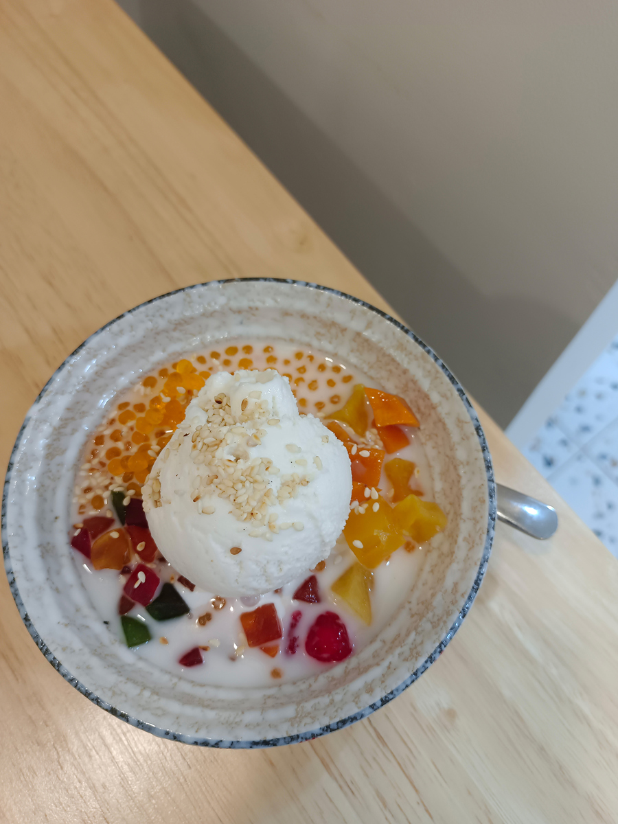 白凉粉布丁的做法：简单易学，清爽可口！