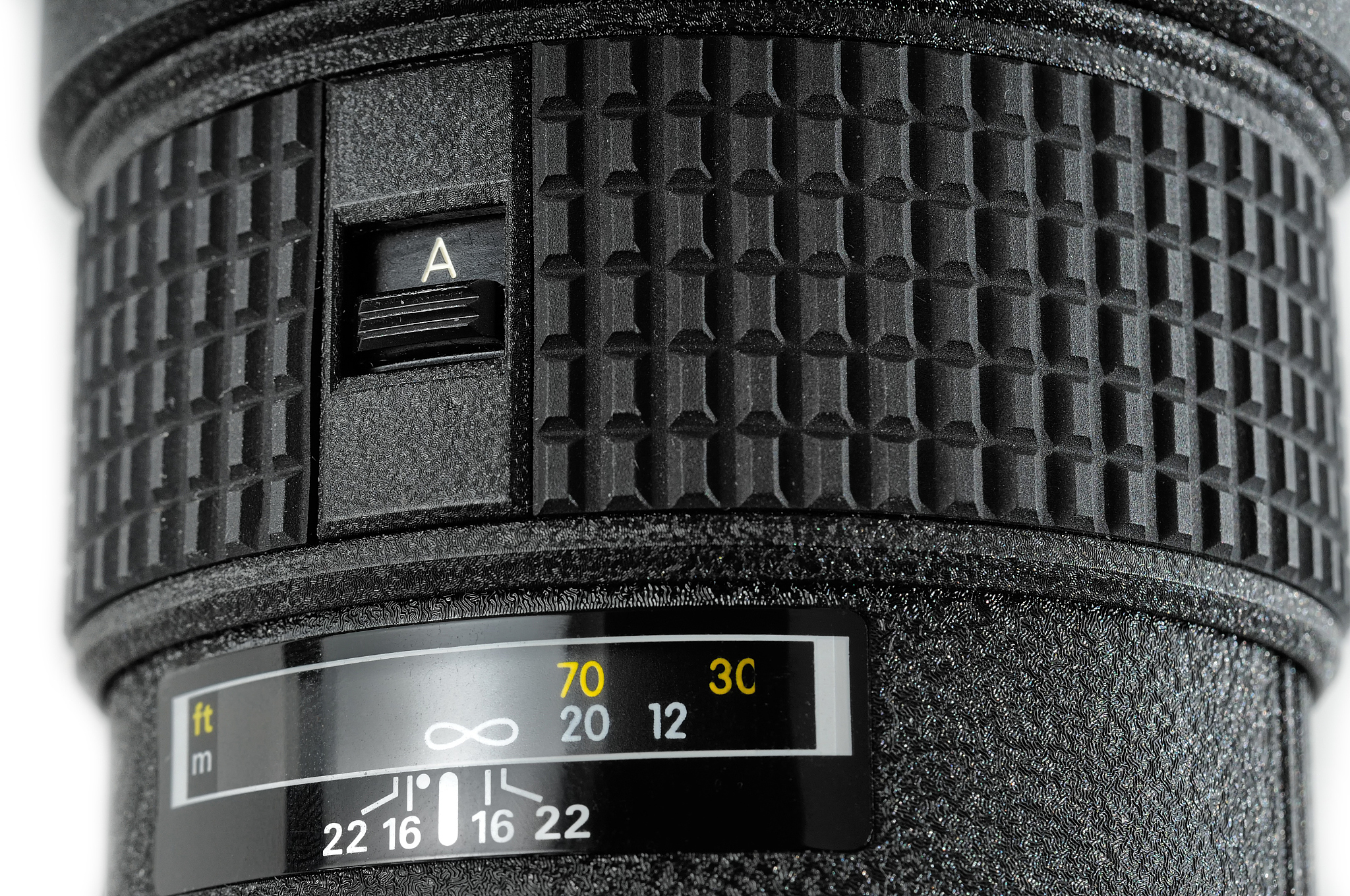 1200字关于不同的镜头真的会影响成像使其呈现不同色彩吗？