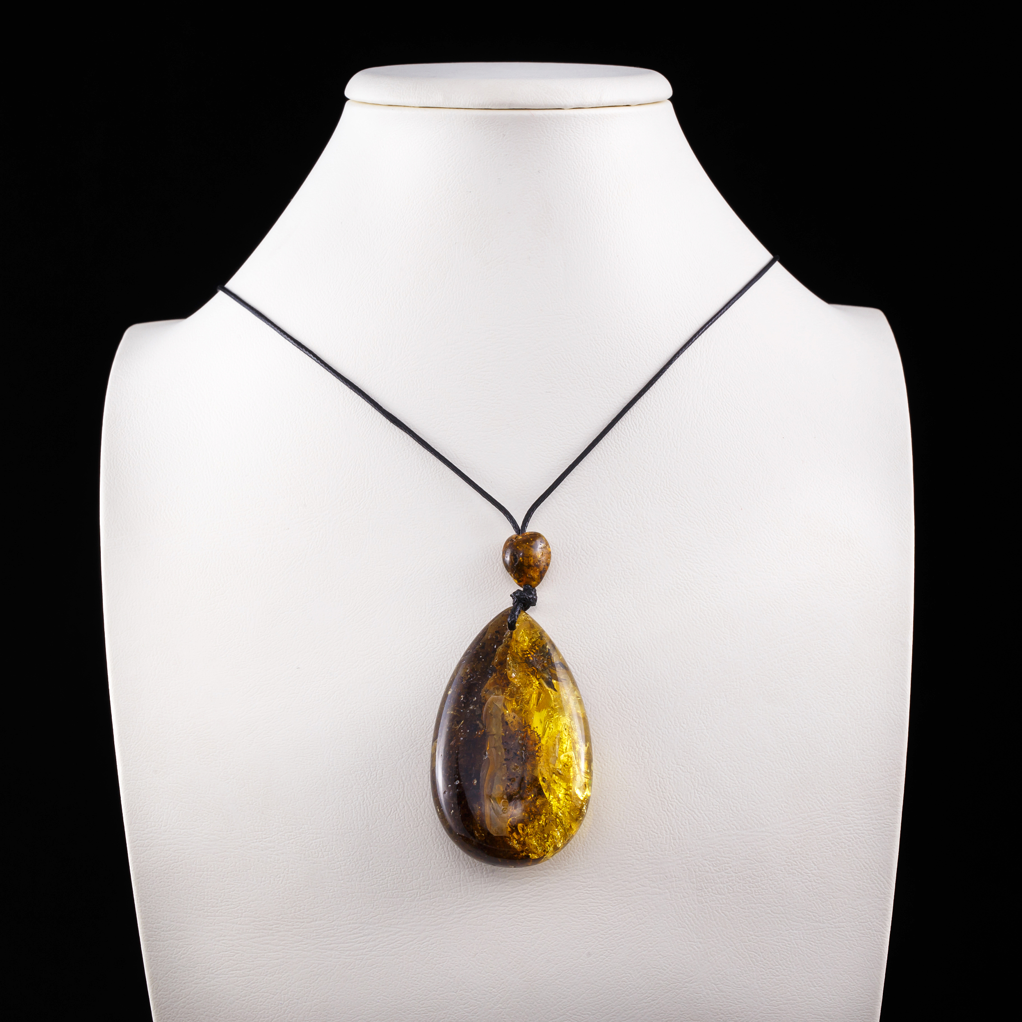 施甸县职业高级中学珠宝玉石加工与营销专业招生 | 2022年招生简章