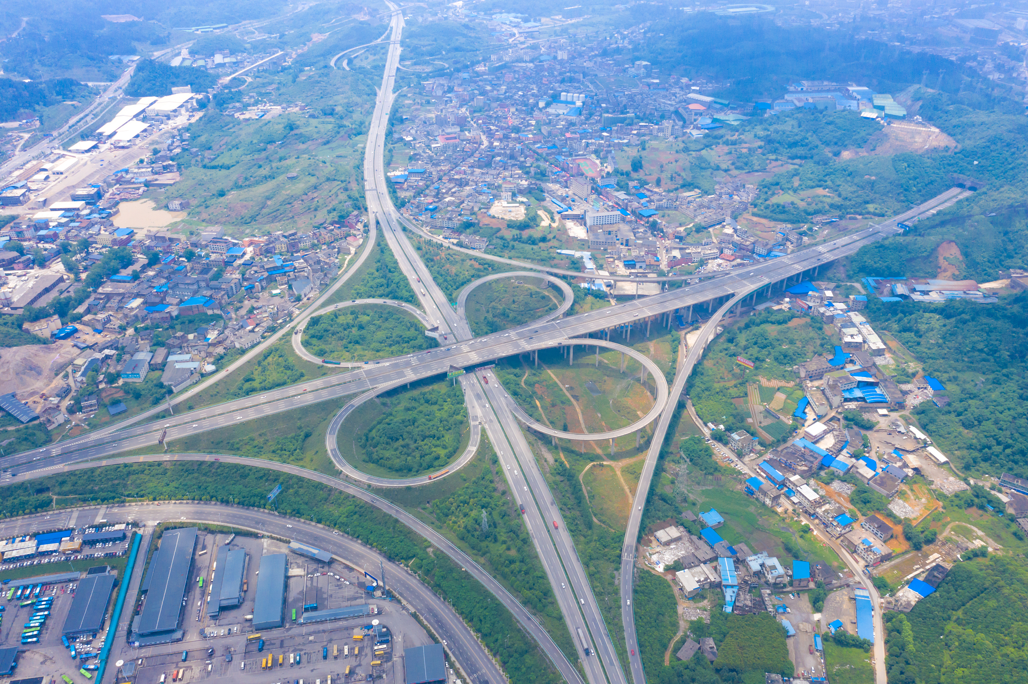 贵阳哪所学校有物流管理专业呢？