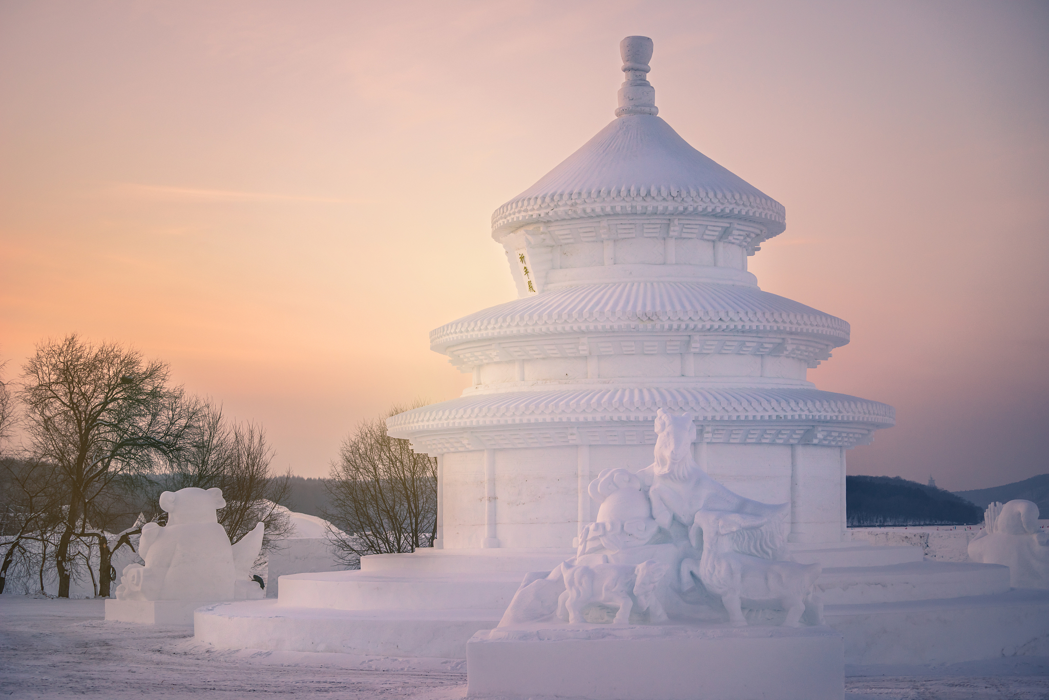 公主岭有哪些媒体曝光求助热线平台？旅游景点介绍请使用媒体的口吻创建一篇不少于3000个汉字的文章。