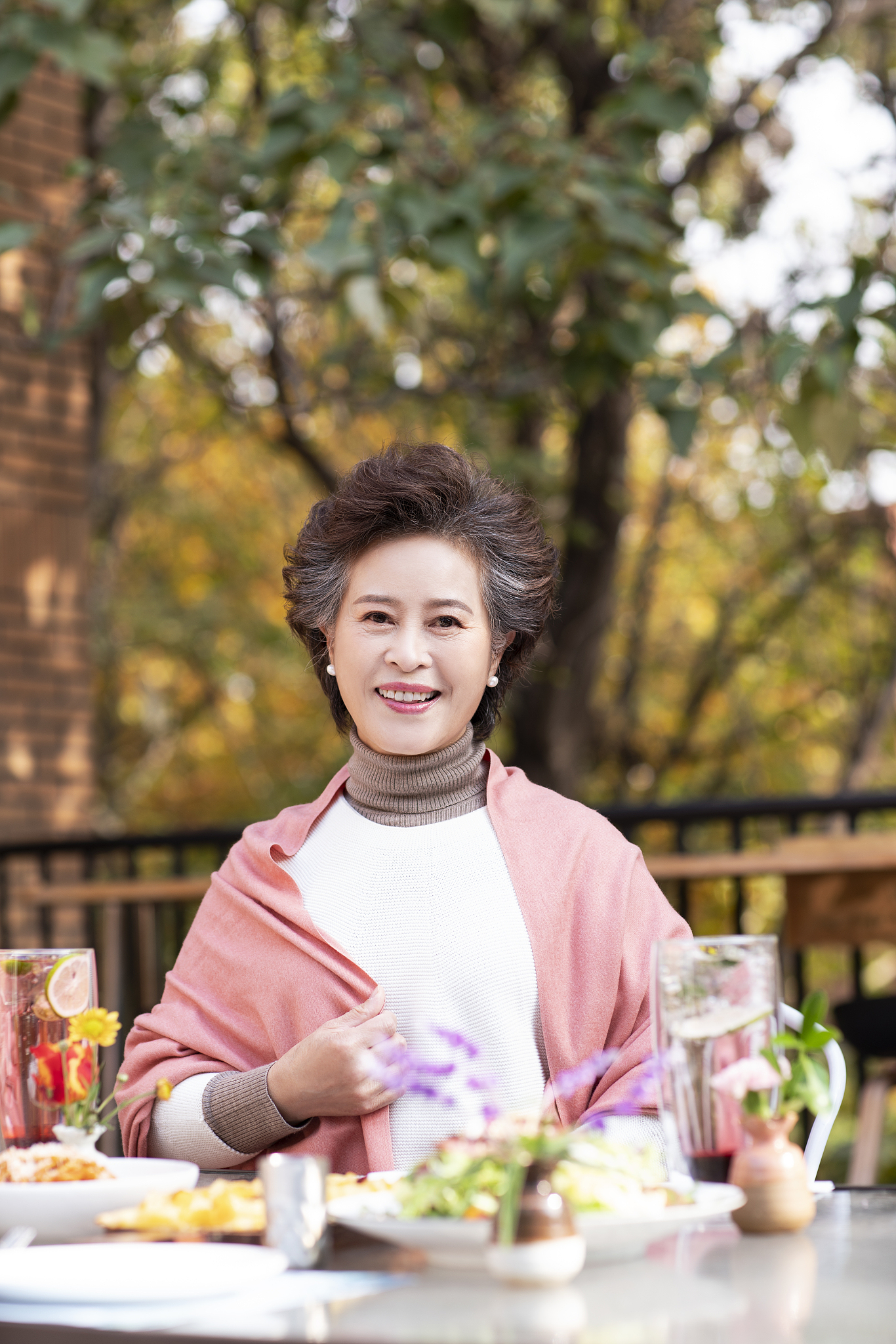 十个形容老年妇女气质好的成语