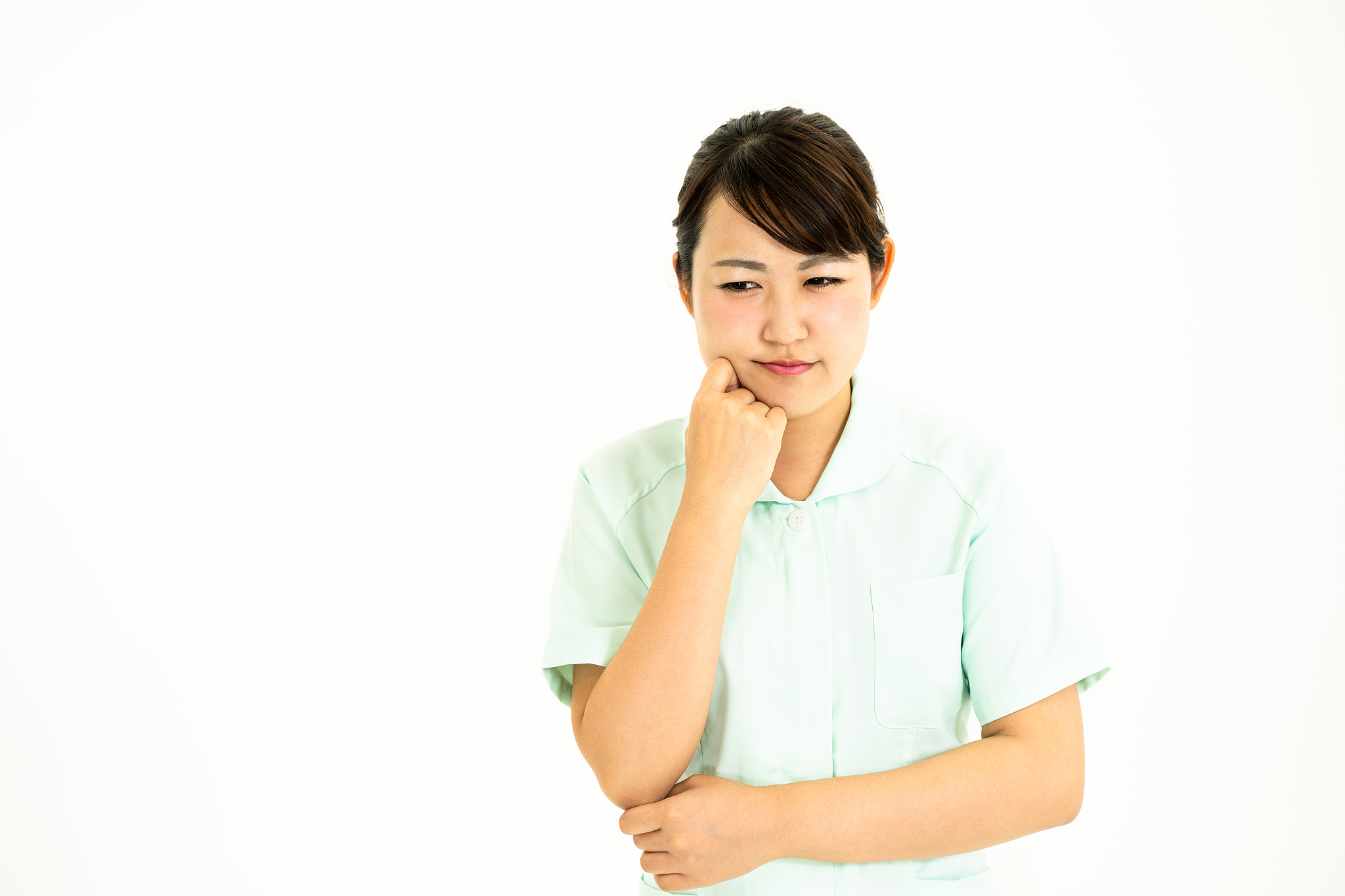 初中毕业高级护理专业好不好