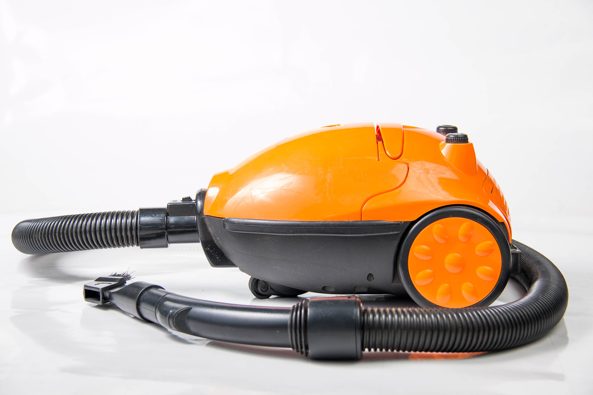 5 Powerful Reviews of Handheld Vacuum Cleaners: Unleash the Cleaning Power