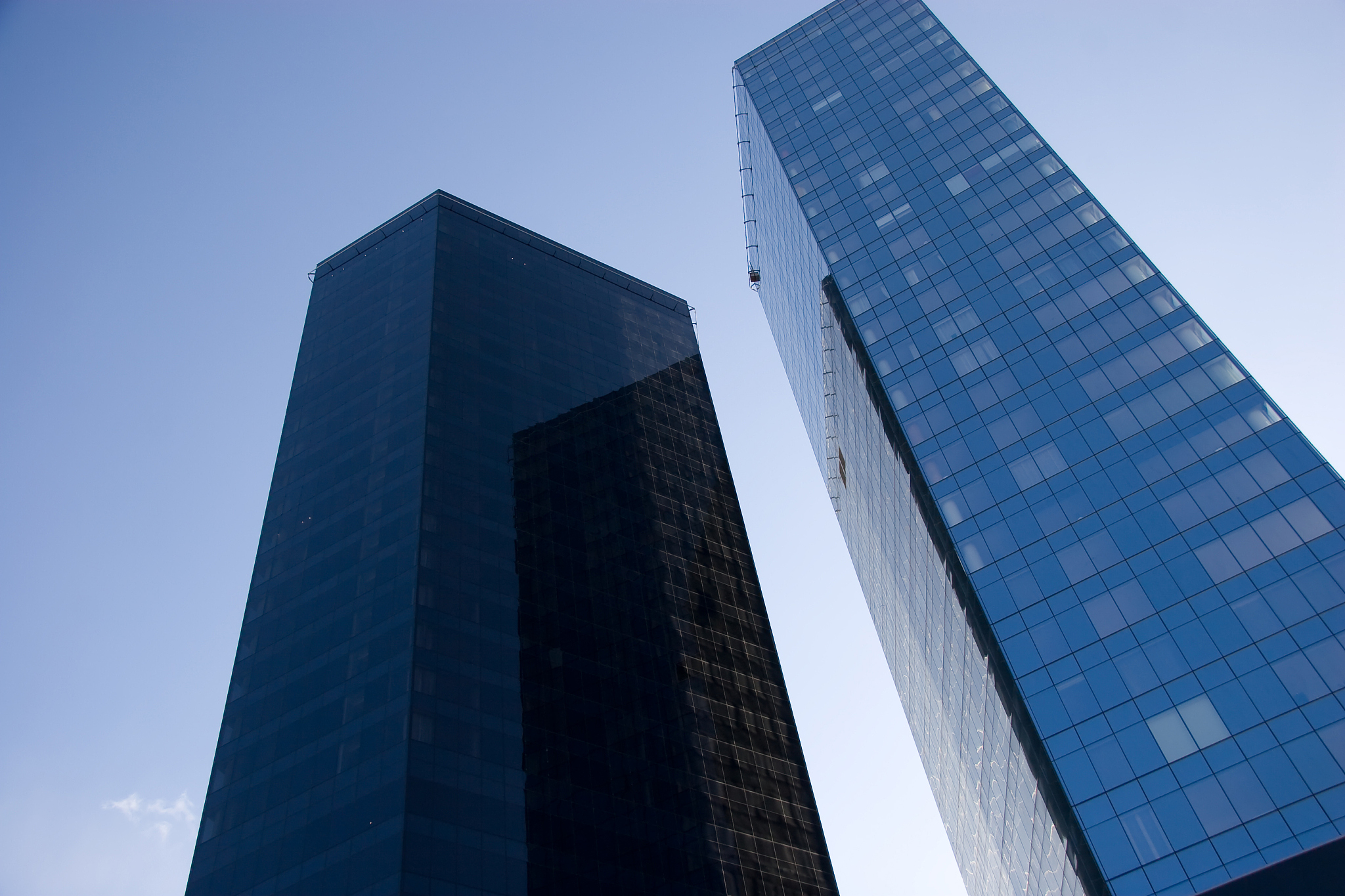 安徽中专学校学什么好？热门专业推荐及未来发展方向