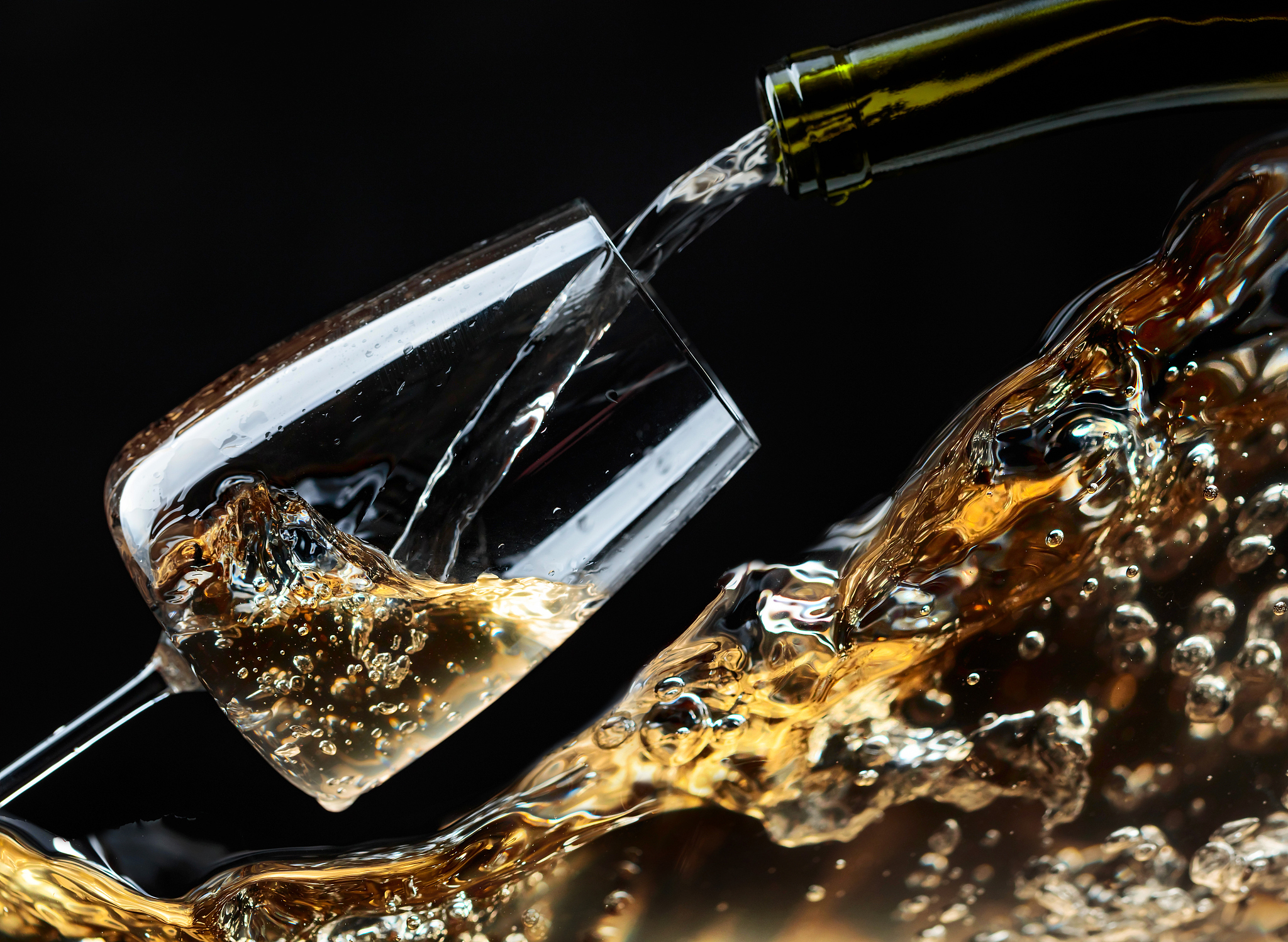 大众对气泡酒行业有什么好奇？能否梳理20个问题要有爆点