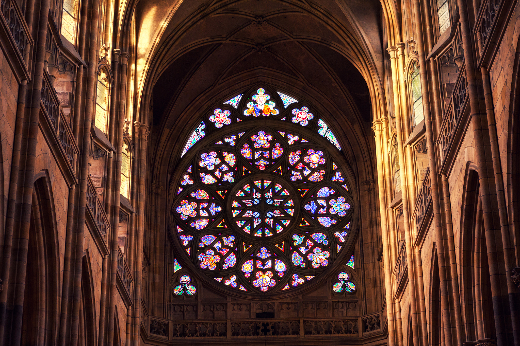 saint vitus cathedral interior