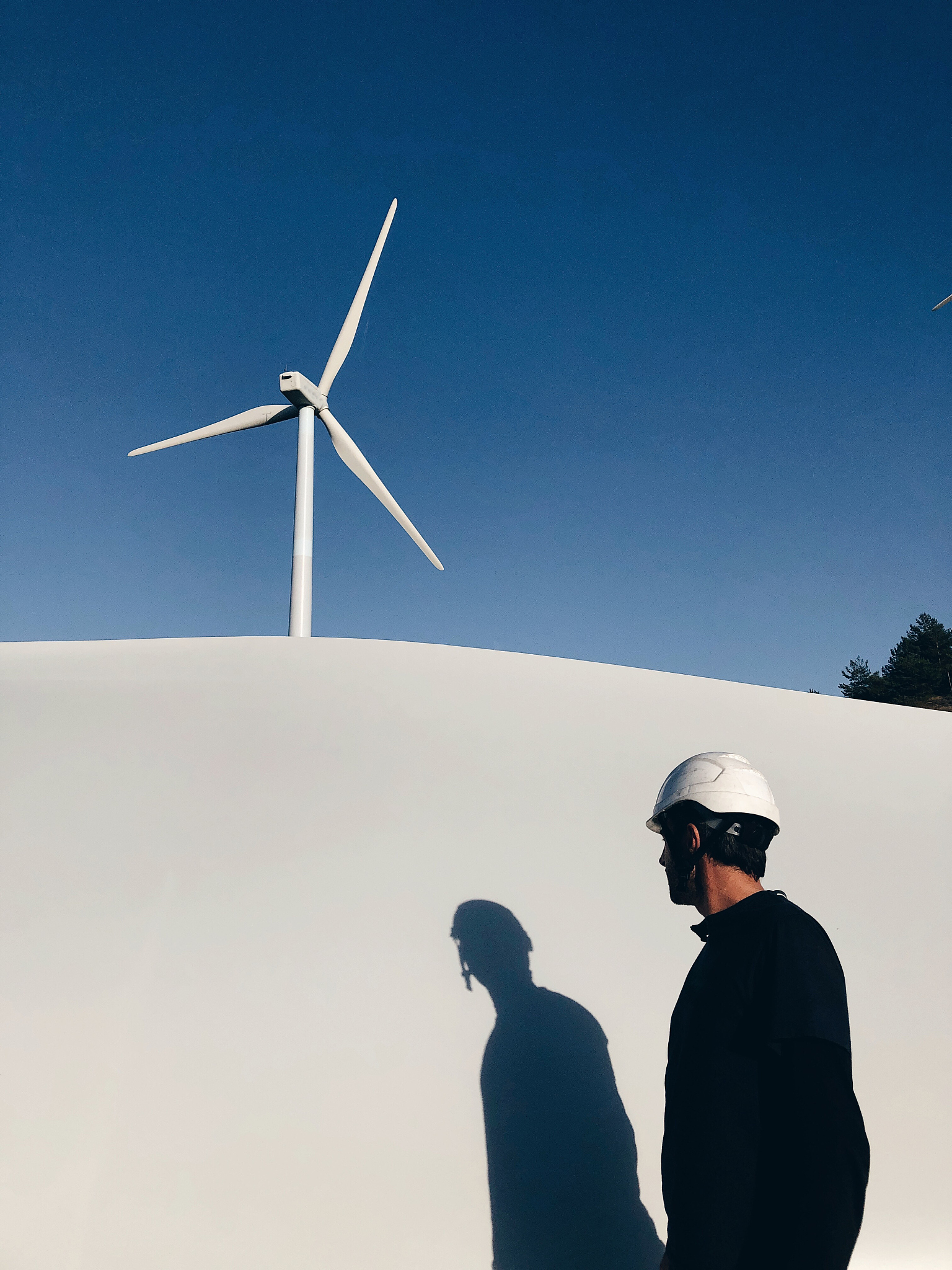 风荷载计算：鼓风效应和吸风效应的影响