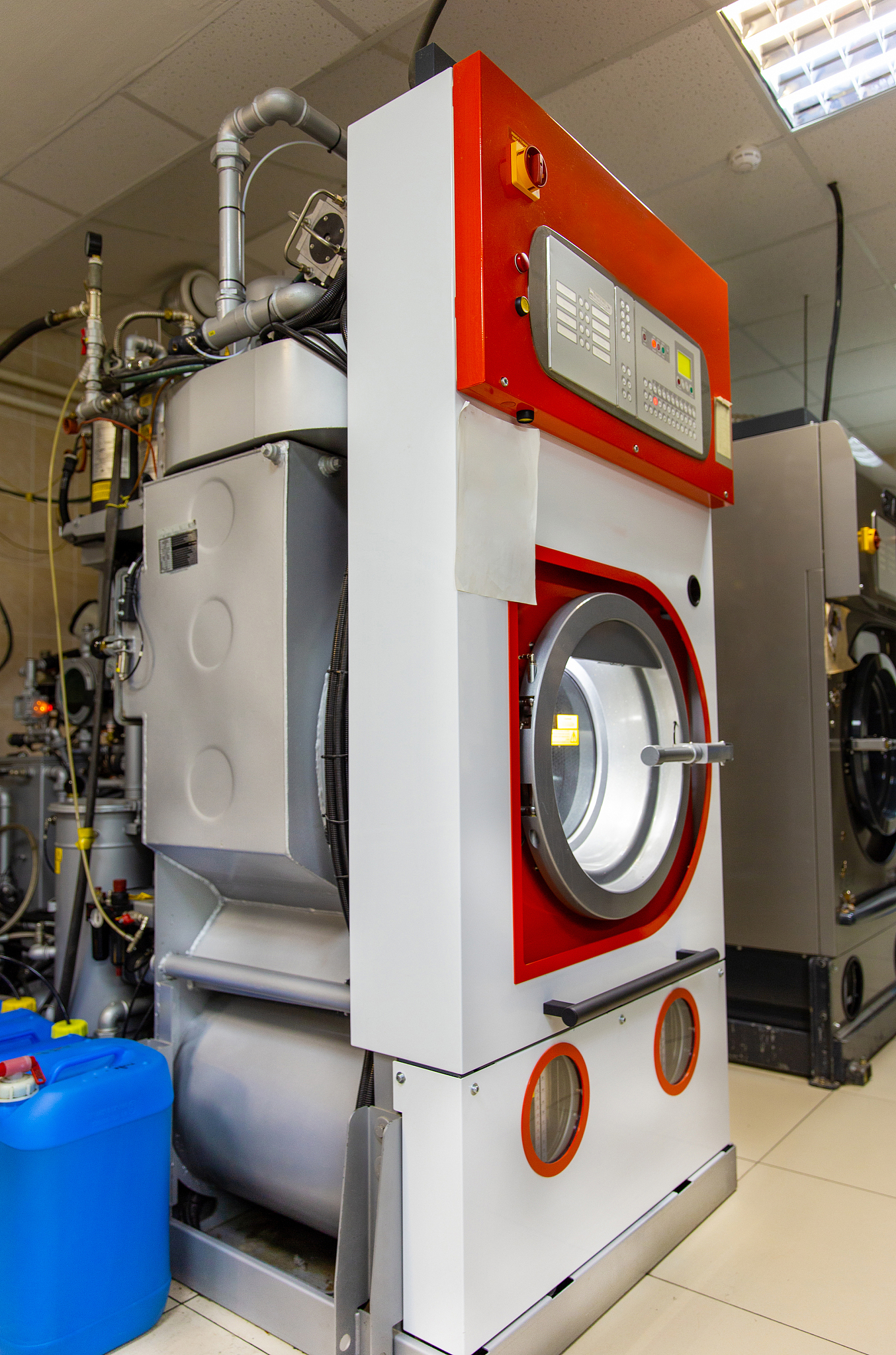 automatic washing machines at laundry service