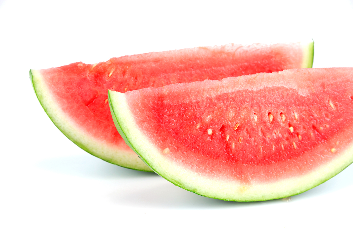 清爽甜蜜，西瓜带你乘风破浪！夏日解暑必备水果