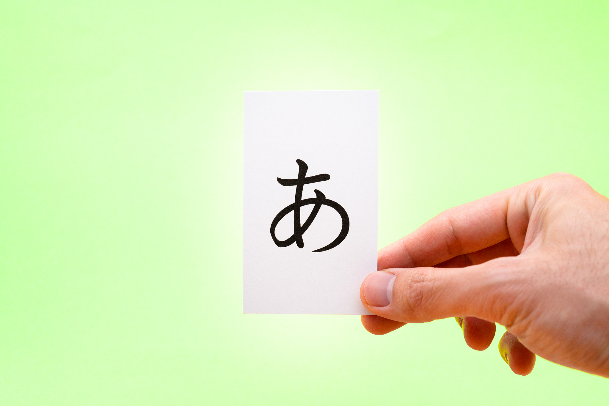 日语判断句和过去肯定式：用法详解及例句