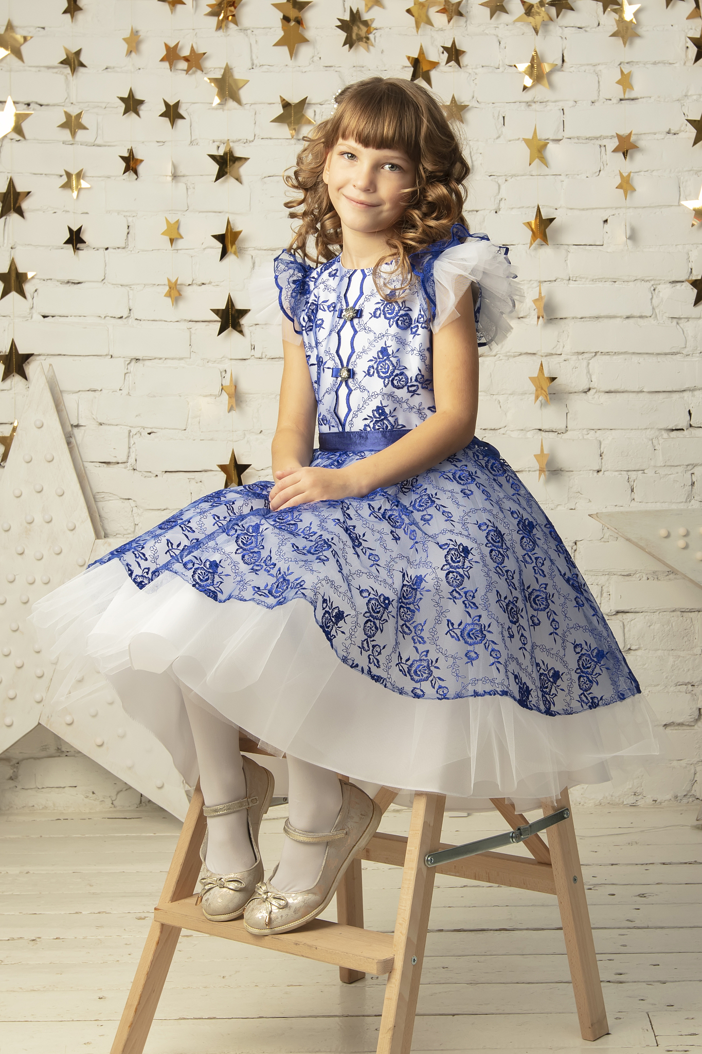 夏季女童长款连衣裙 方领碎花收腰宽松裙摆