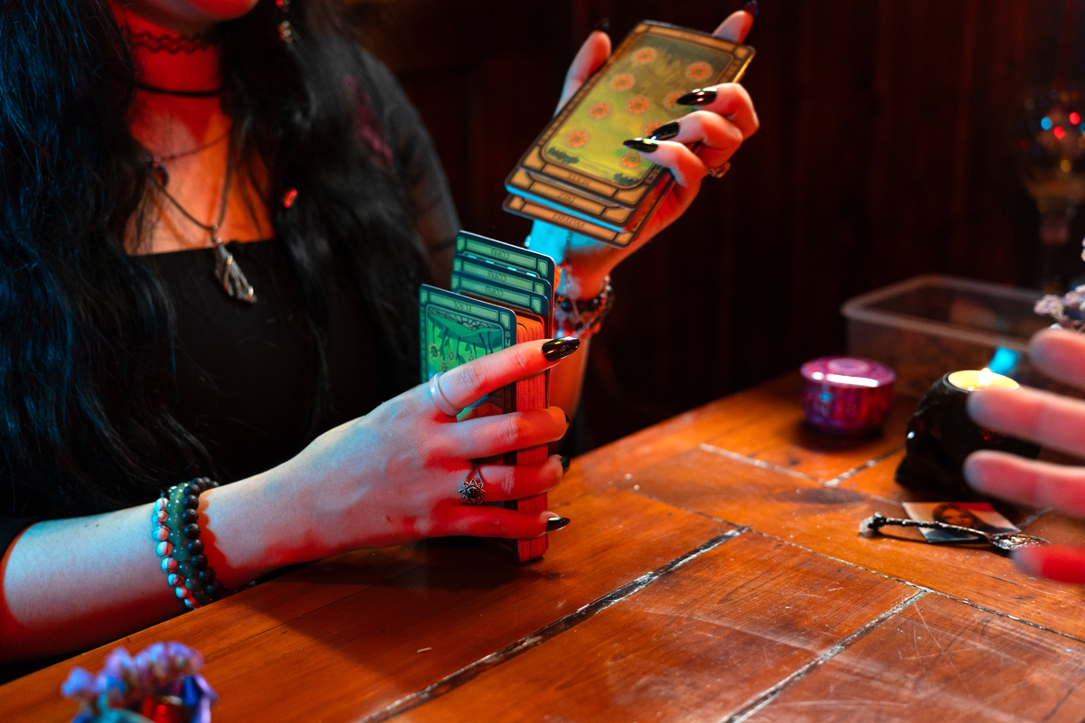 塔罗牌：了解神秘的占卜工具