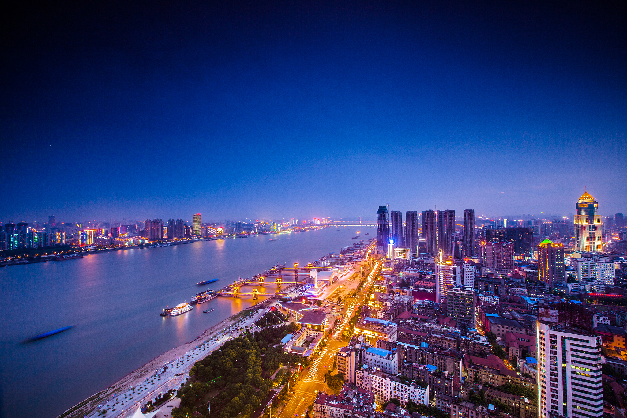 武汉市汉口镇夜景