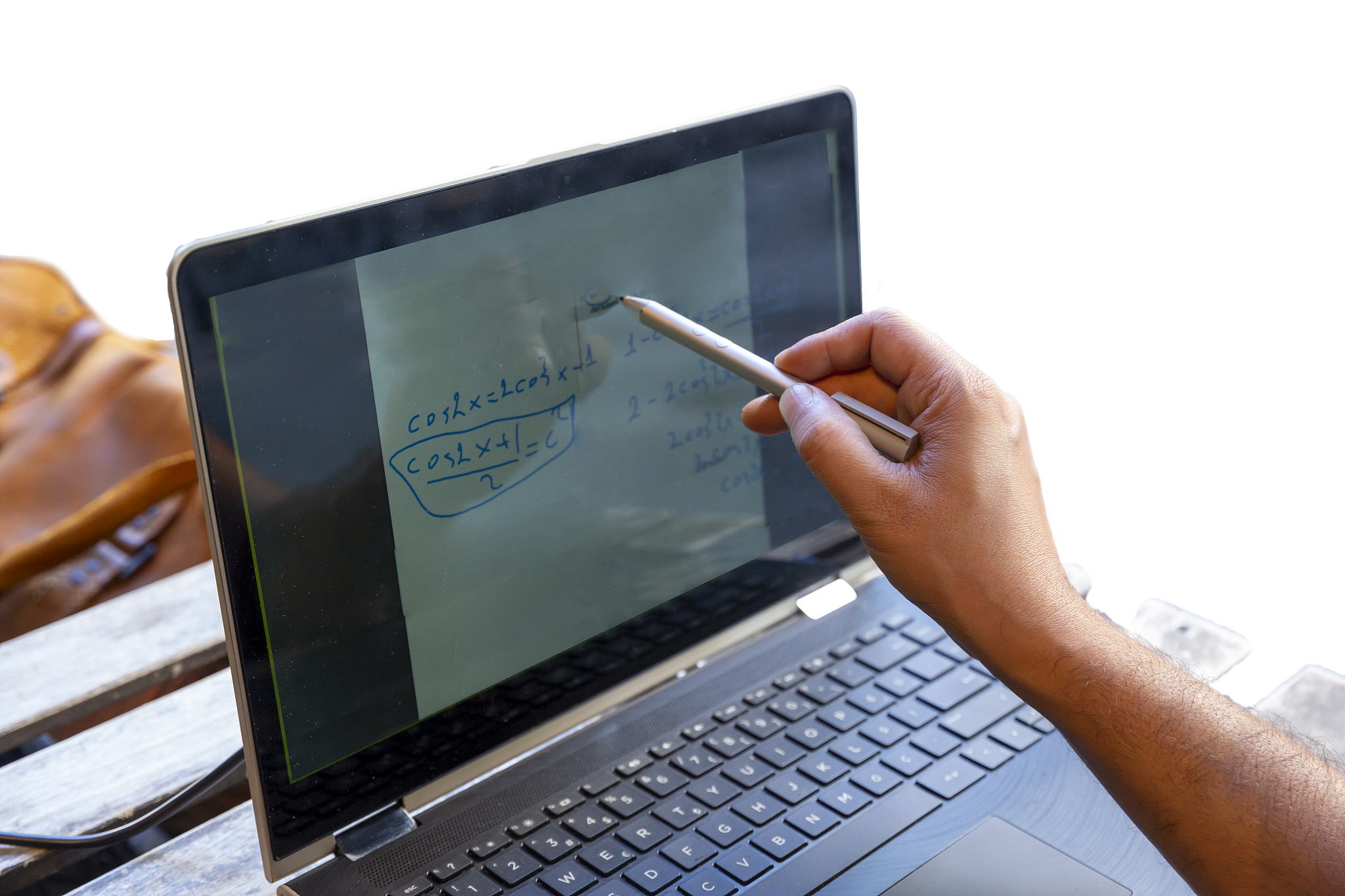 贵州2023年中专有什么专业适合男孩子