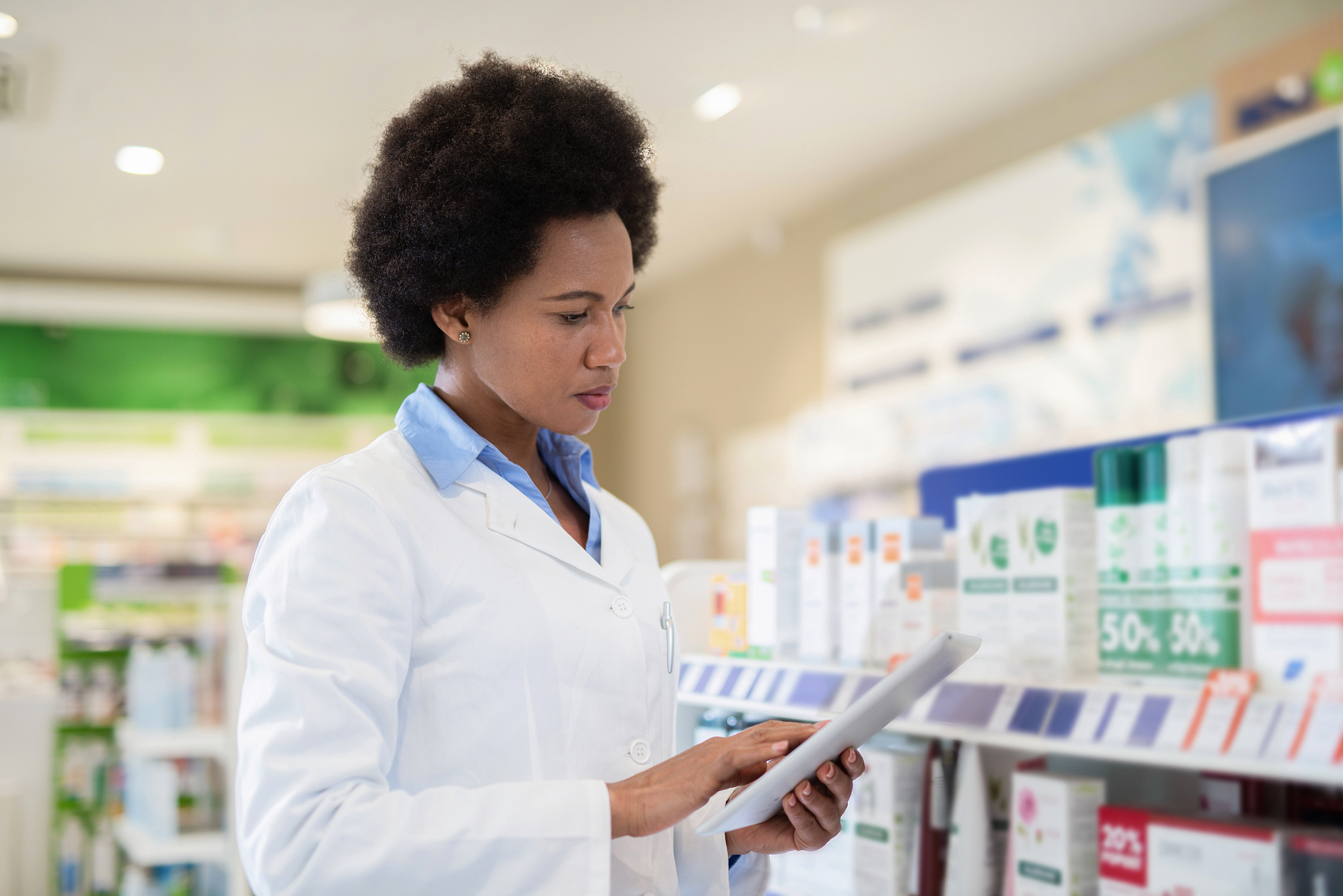 吉林药剂师工资高还是护士？哪个职业更赚钱？