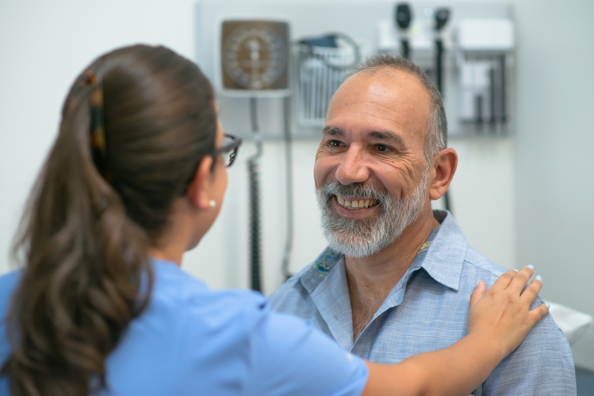 贵州卫校招男生吗？详细解答及报考须知