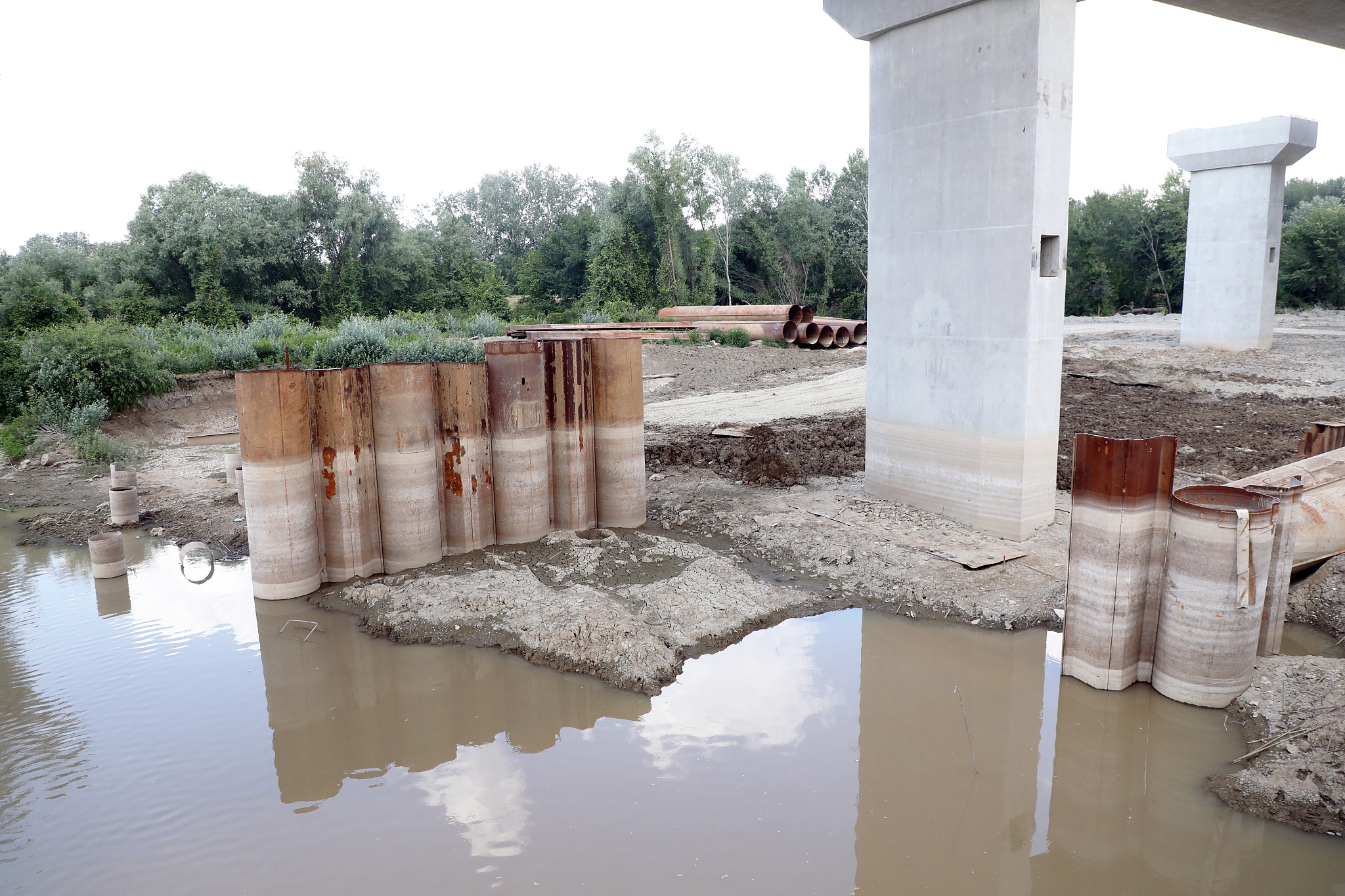 四川开设建筑工程技术专业的中专中职学校有哪些