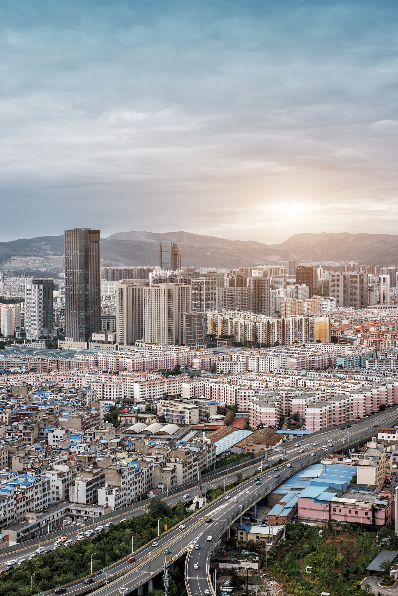 the modern city skyline