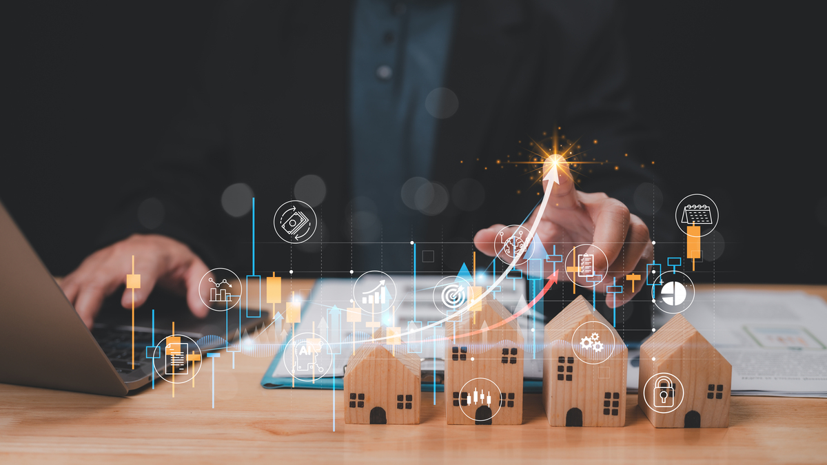 数字化转型帮助企业产生了哪些优势？分条列举1000字左右