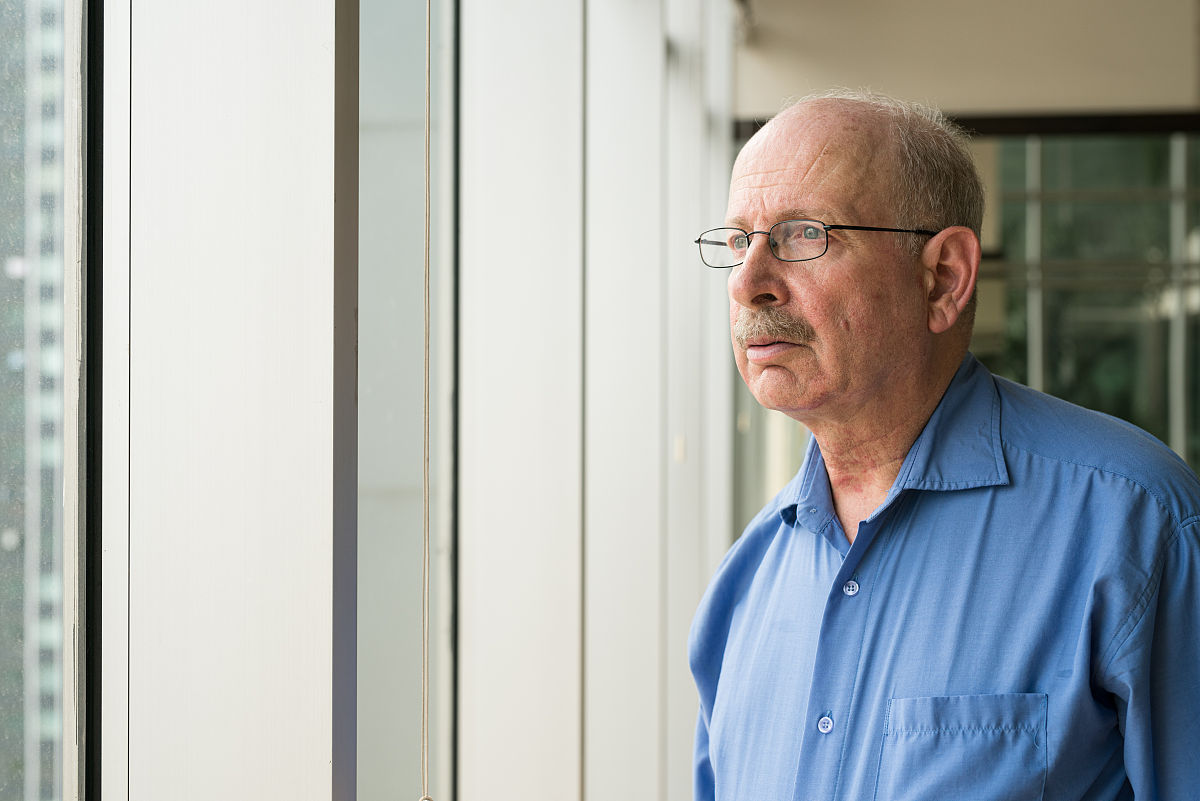 GENOMICS 期刊现任主编：Stephen W. Scherer 博士