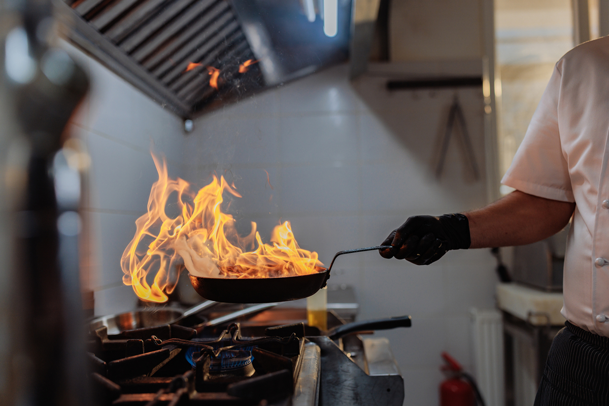 商用电炒炉爆炸原因分析：使用和维护是关键