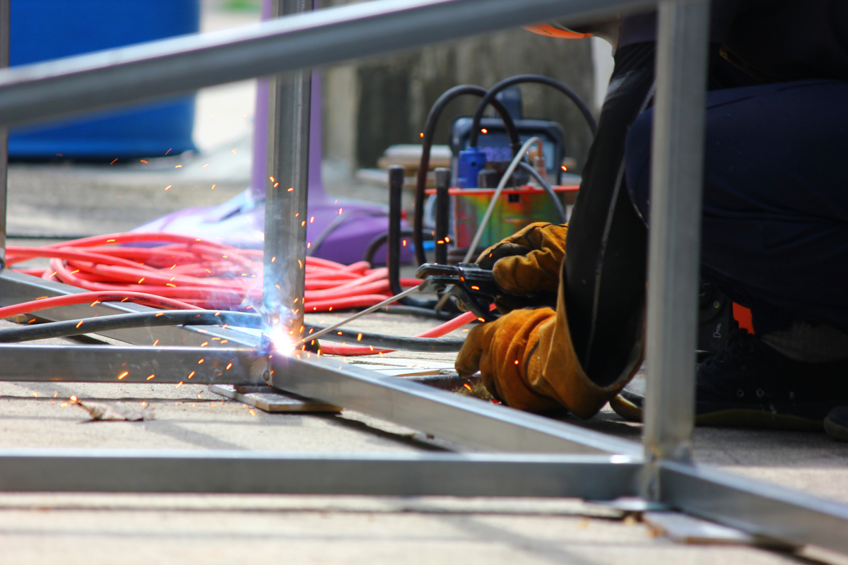 焊接施工安全因素1000字