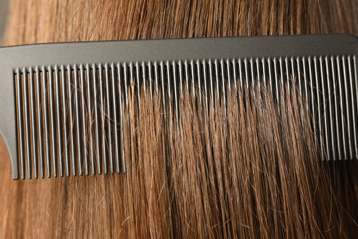 梳子：历史、功能及现代发展