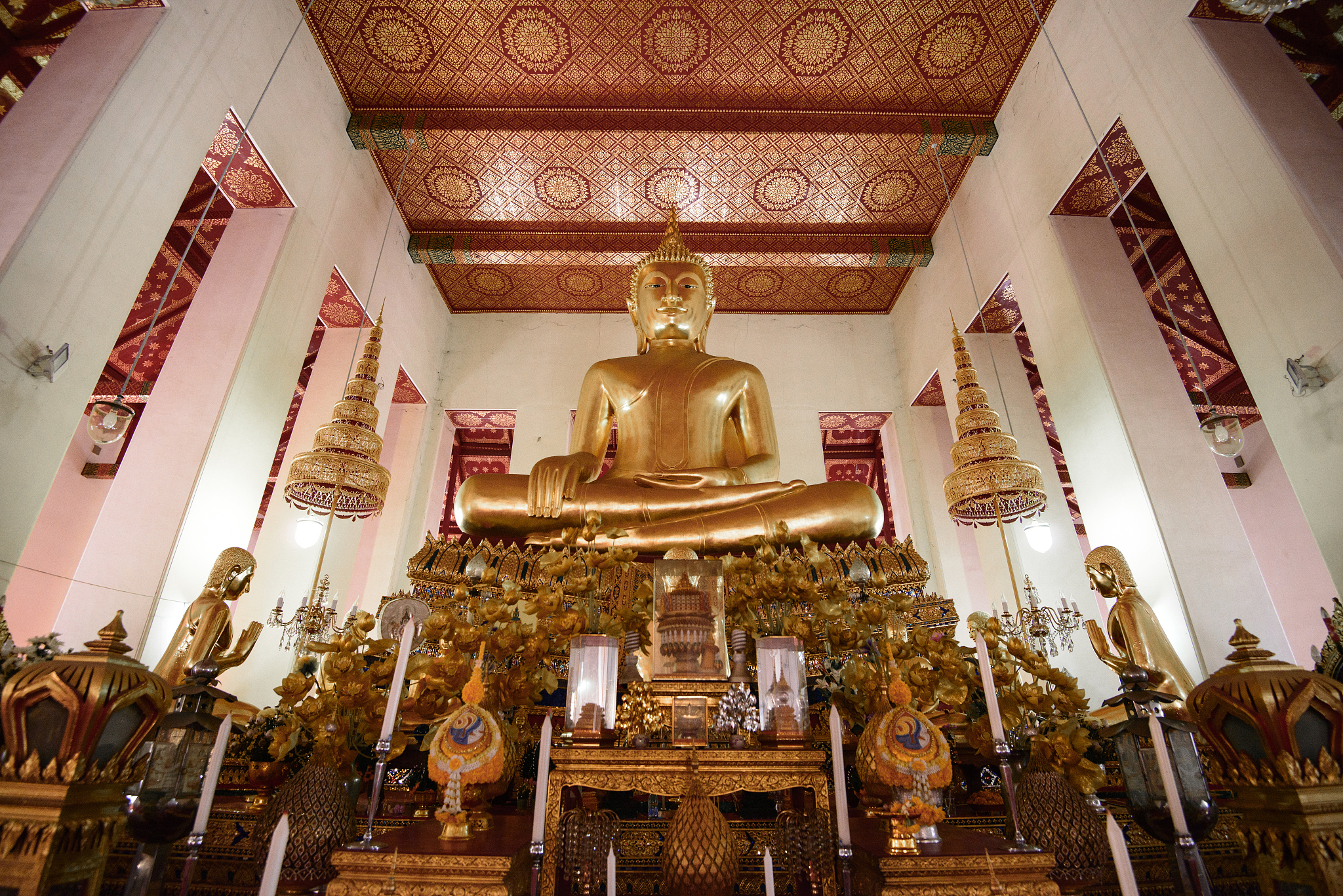 buddha statue
