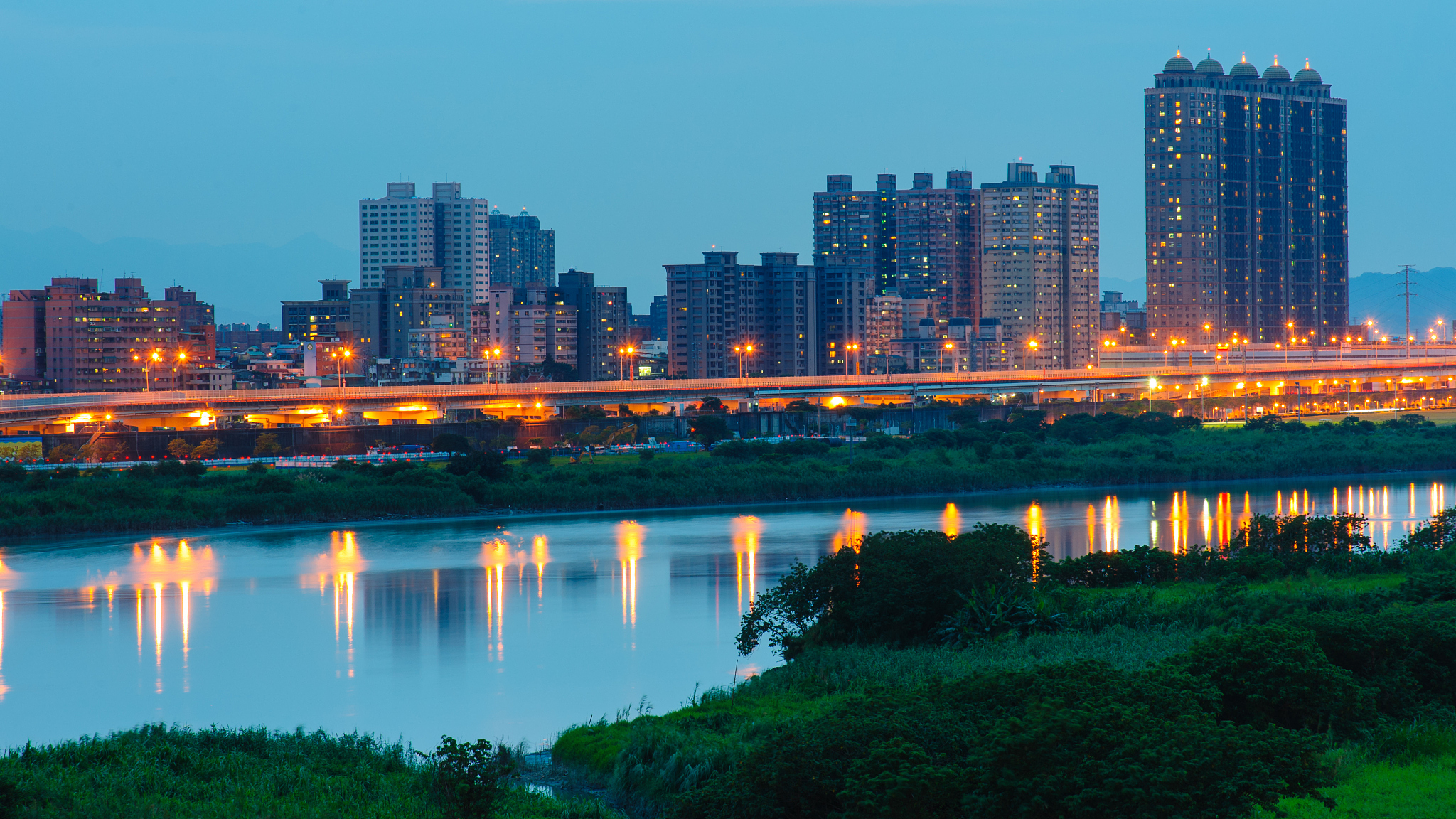 night scene of taipei, taiwan