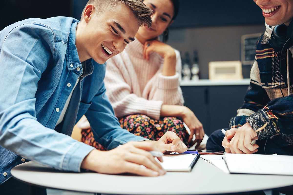 西安交通工程学校：成绩差的初高中生怎么选择一所好的铁路学校？