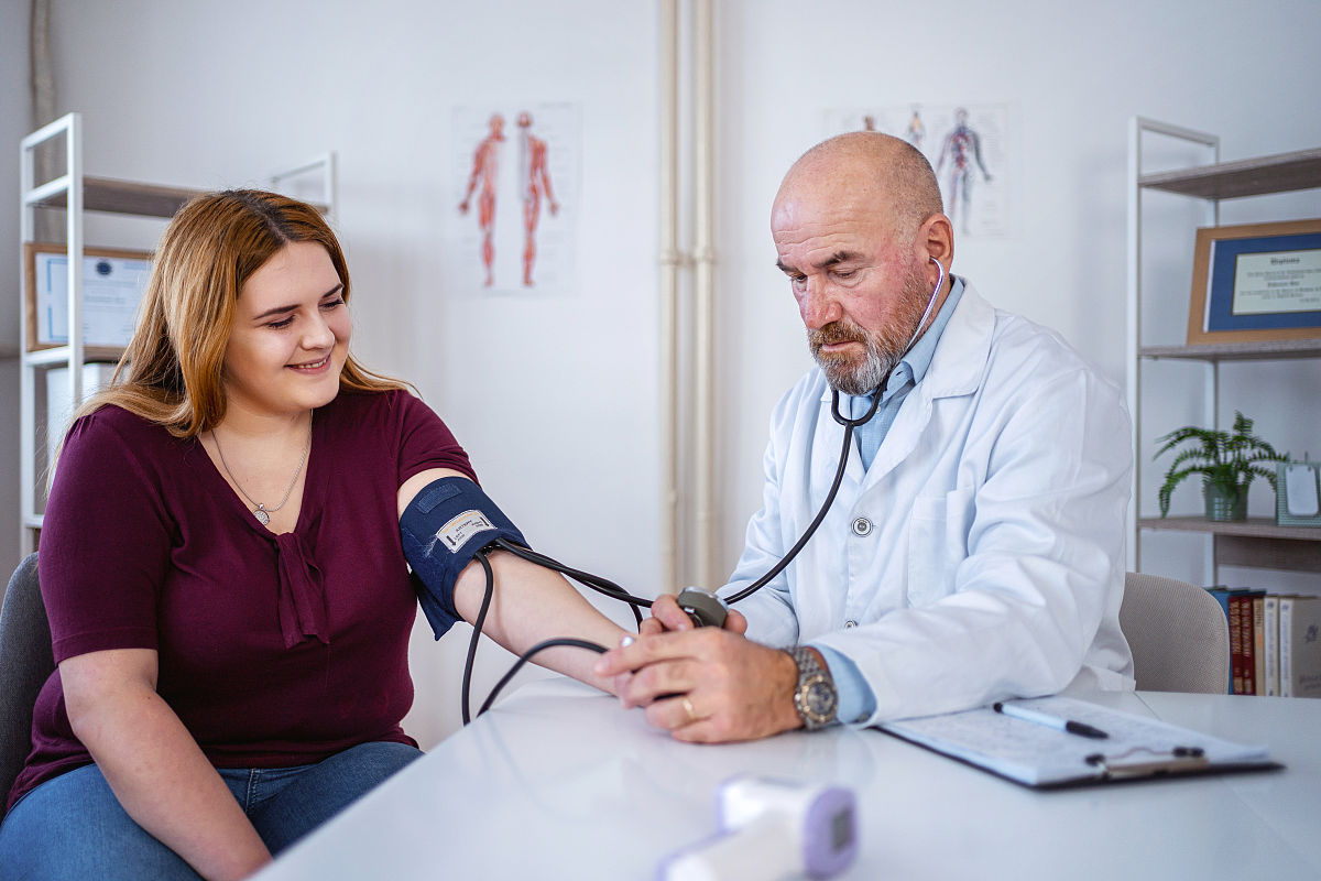 人們都在網絡上查找哪些與高血壓相關的問題