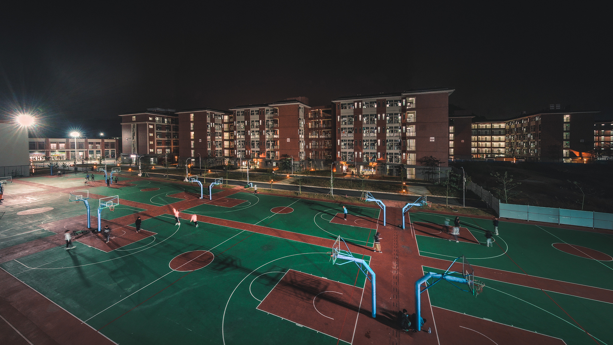 我的大学生活:2000字大专生大学生活感悟与成长 我的大学生活:2000字大专生大学生活感悟与成长