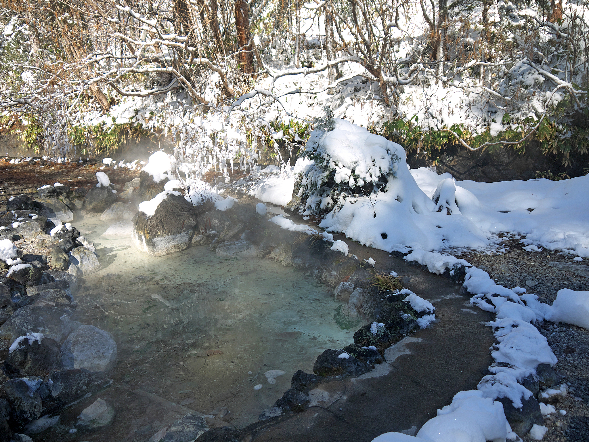北海道温泉大道：体验冬季的温暖与疗愈