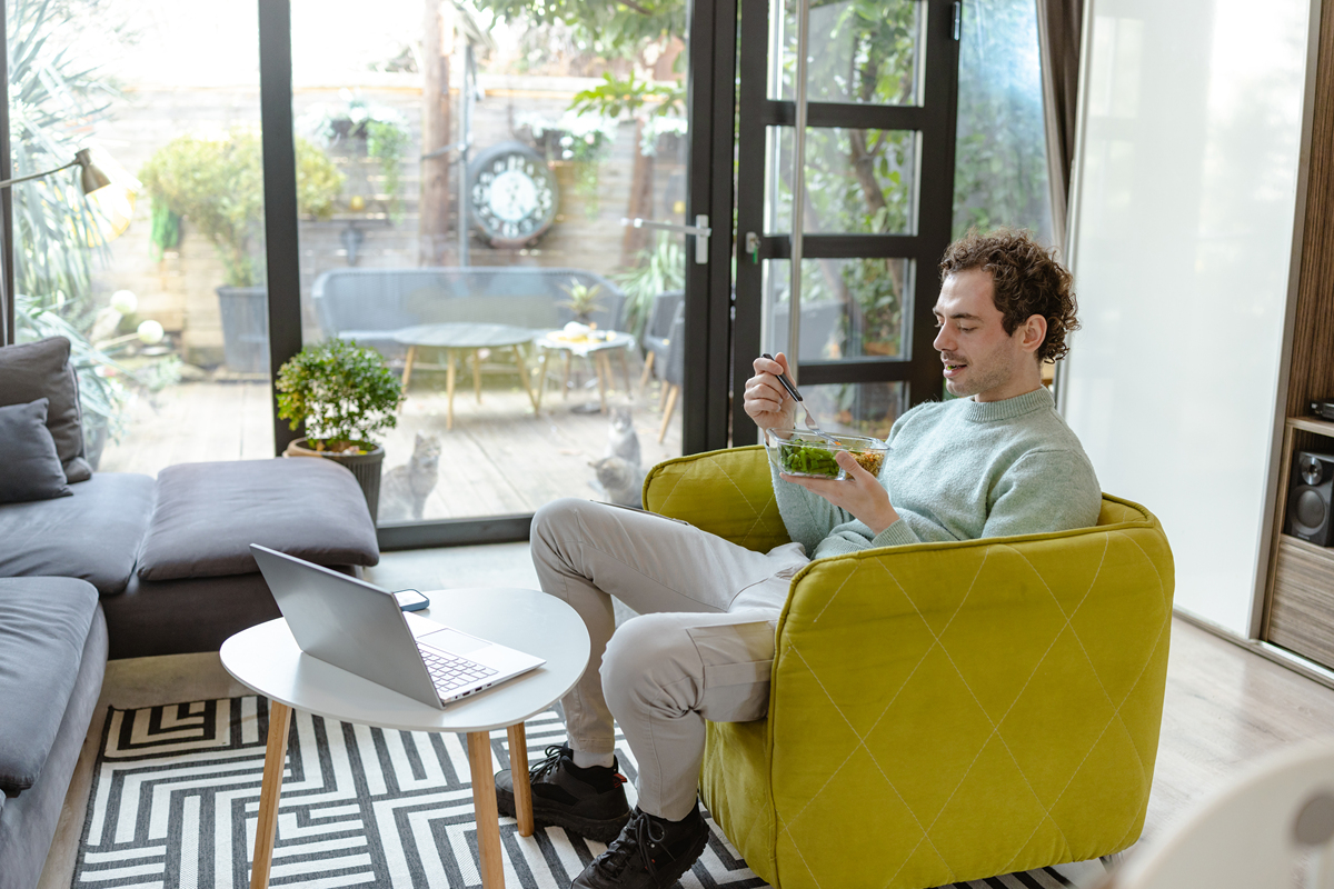 写一段有高级的感舒适生活的文案