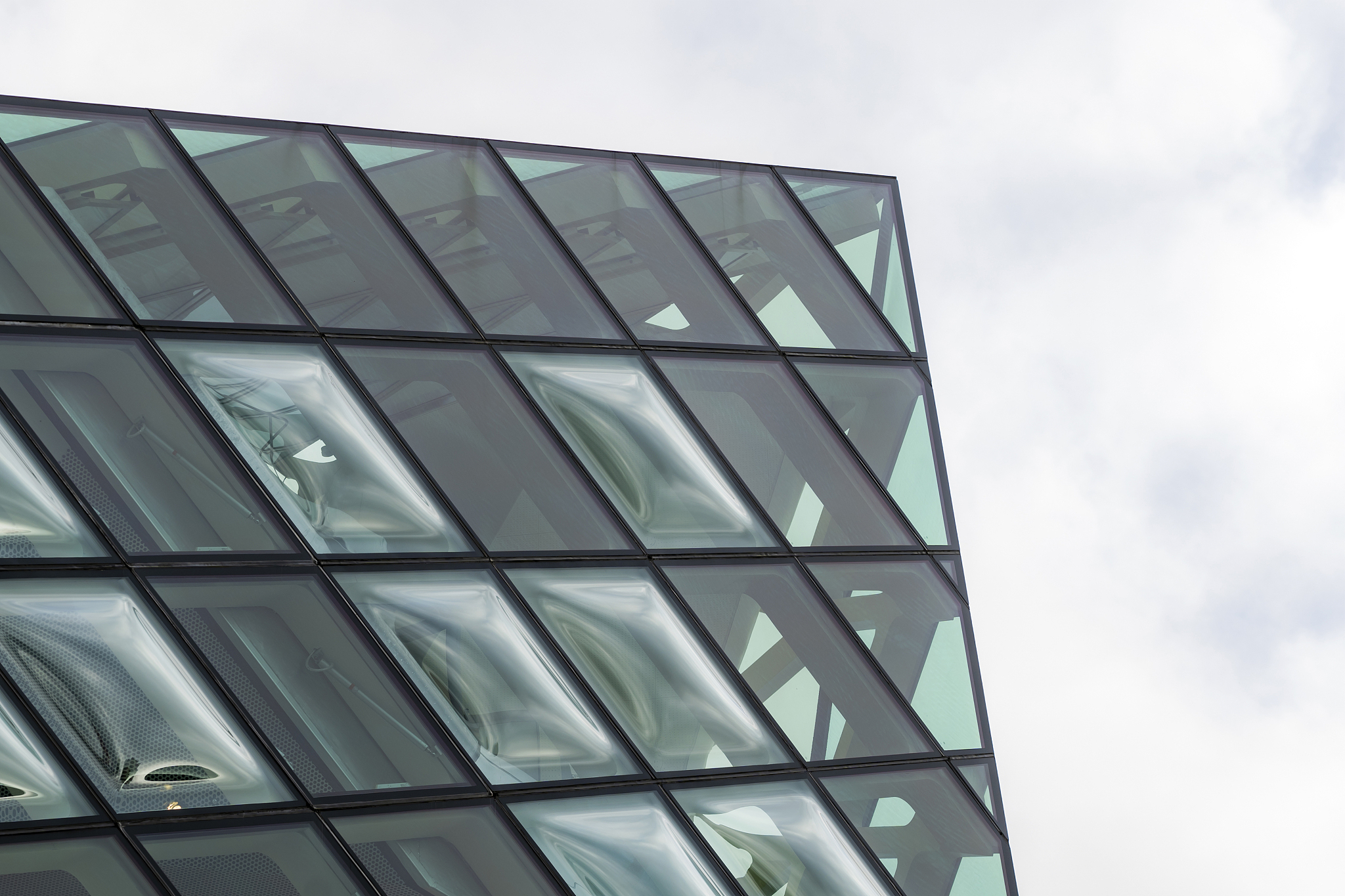 bubbled double curve convex glass windows.