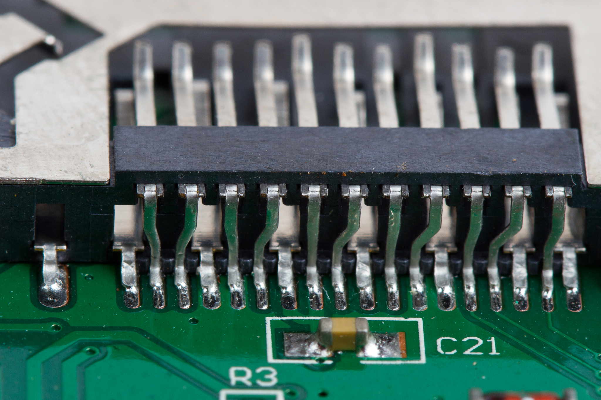 PWM控制R2R网络：电阻通断时间对输出电阻的影响