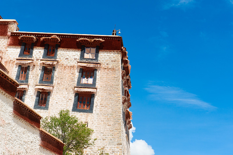 布达拉宫十大传说 - 探秘西藏神秘圣殿