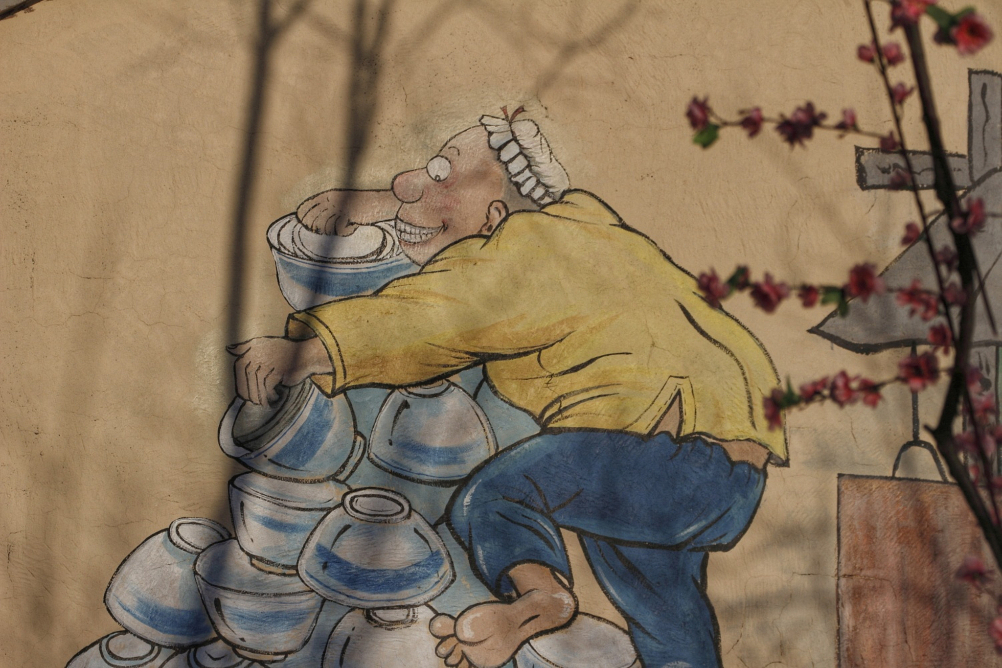 老北京王大爷的温馨故事：捡菜喂兔，满怀热爱