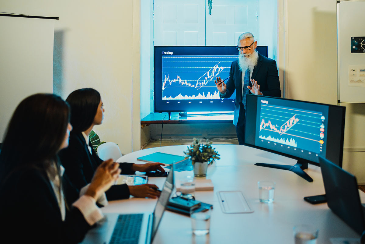 你了解乌干达的Vision Group组织框架吗？详细的50字左右介绍