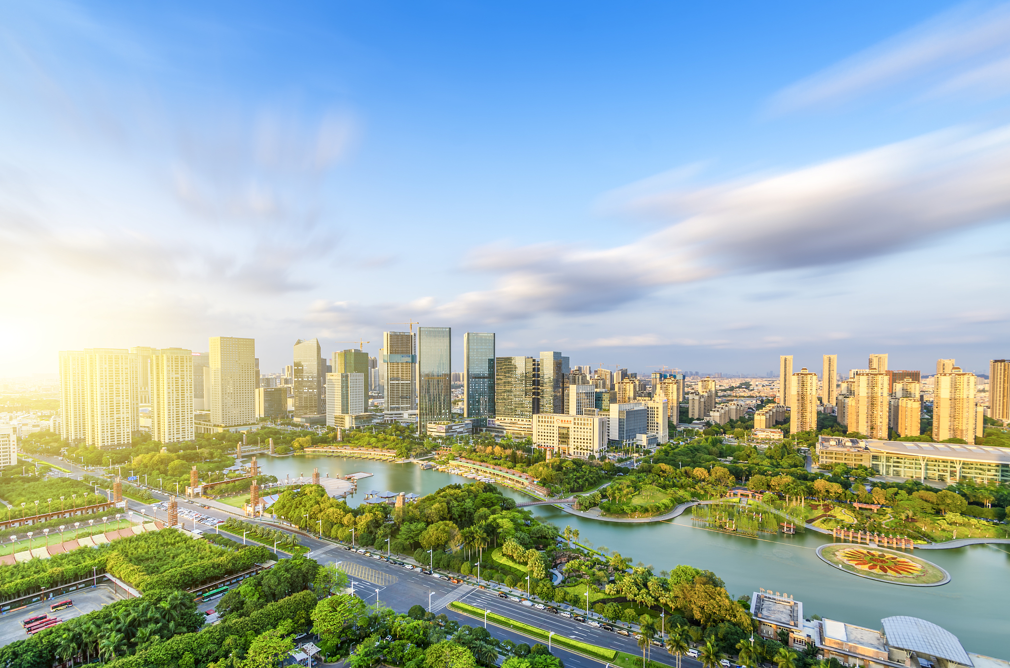 佛山工作发展和生活的优点