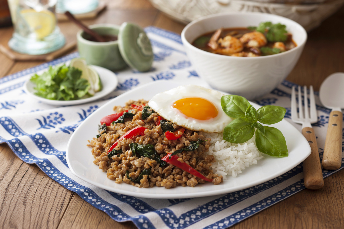 富郎港式餐厅：地道港味，味蕾盛宴！