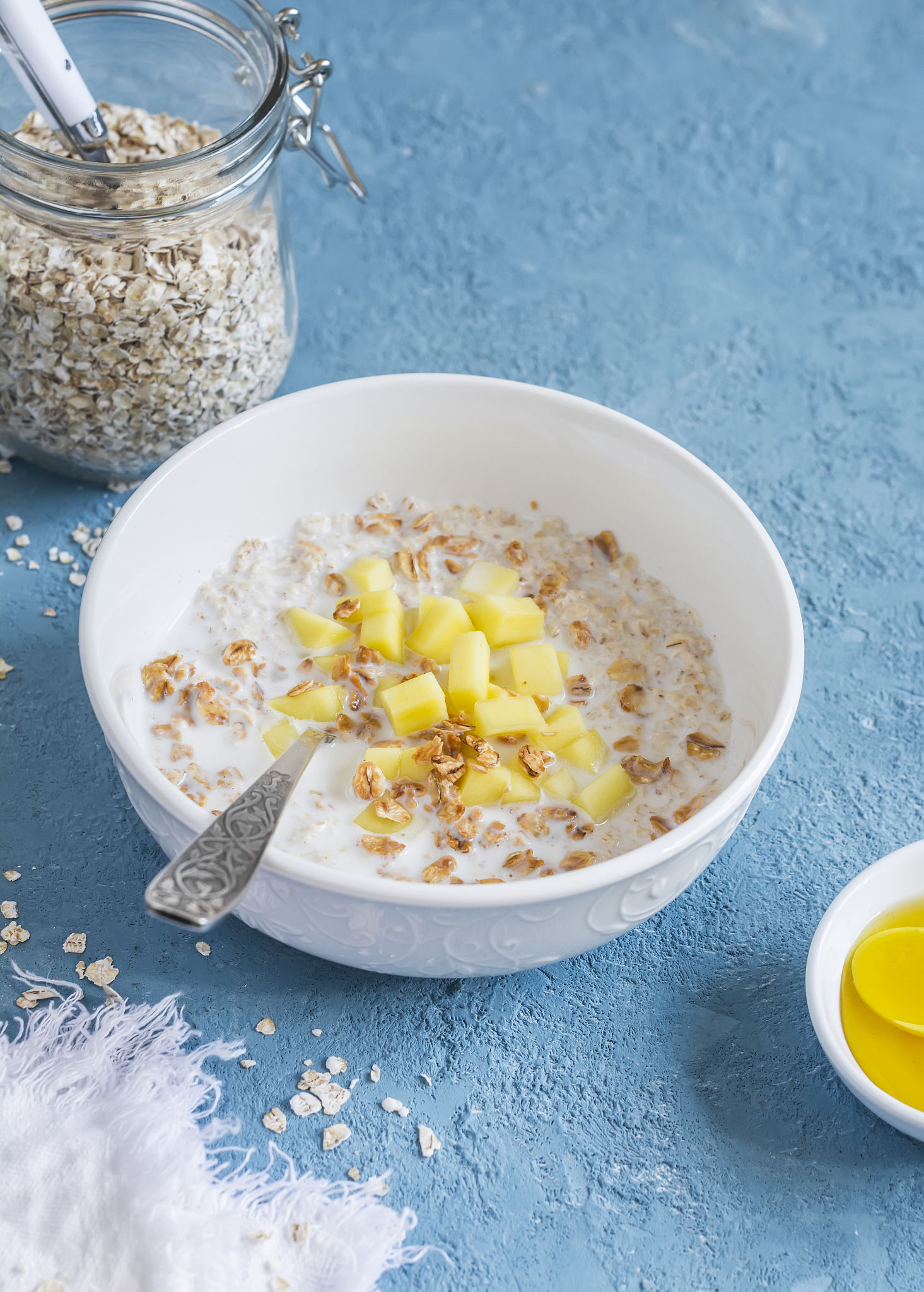 麦片酸奶拌芒果的做法_麦片酸奶拌芒果怎么做
