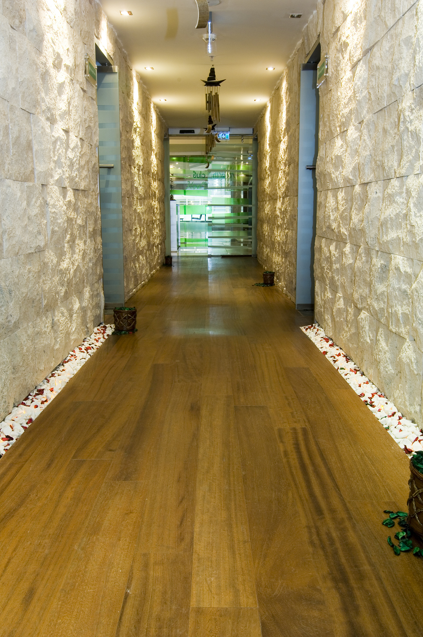 广东省内类多层厂房防火疏散距离规范