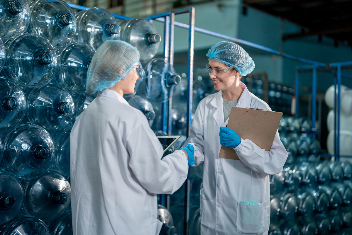 厦门化学工艺专业适合女生学吗？女生学化学工艺专业的优势和就业前景