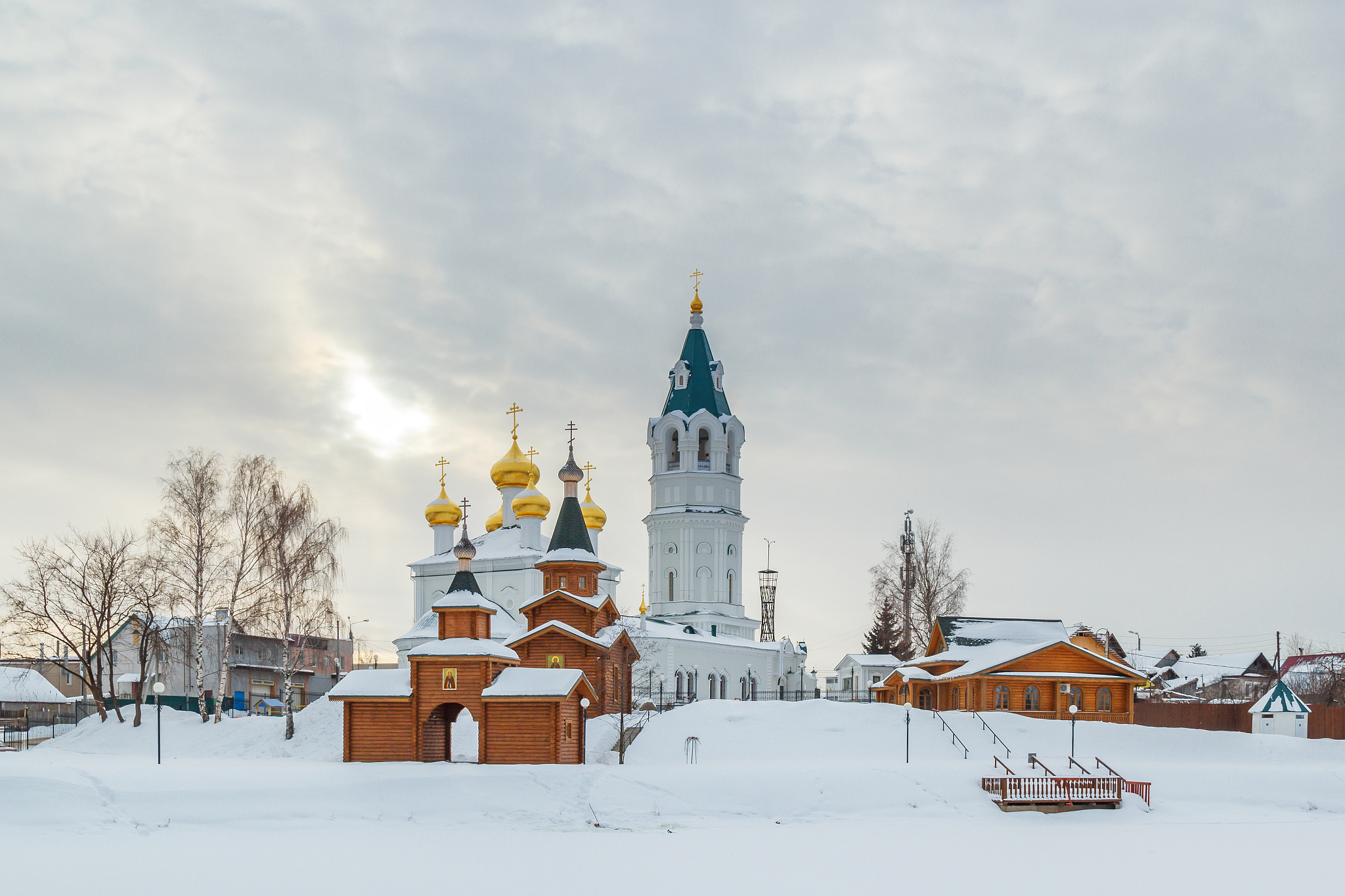 trinity church in koposovo in winter, nizhny novgorod