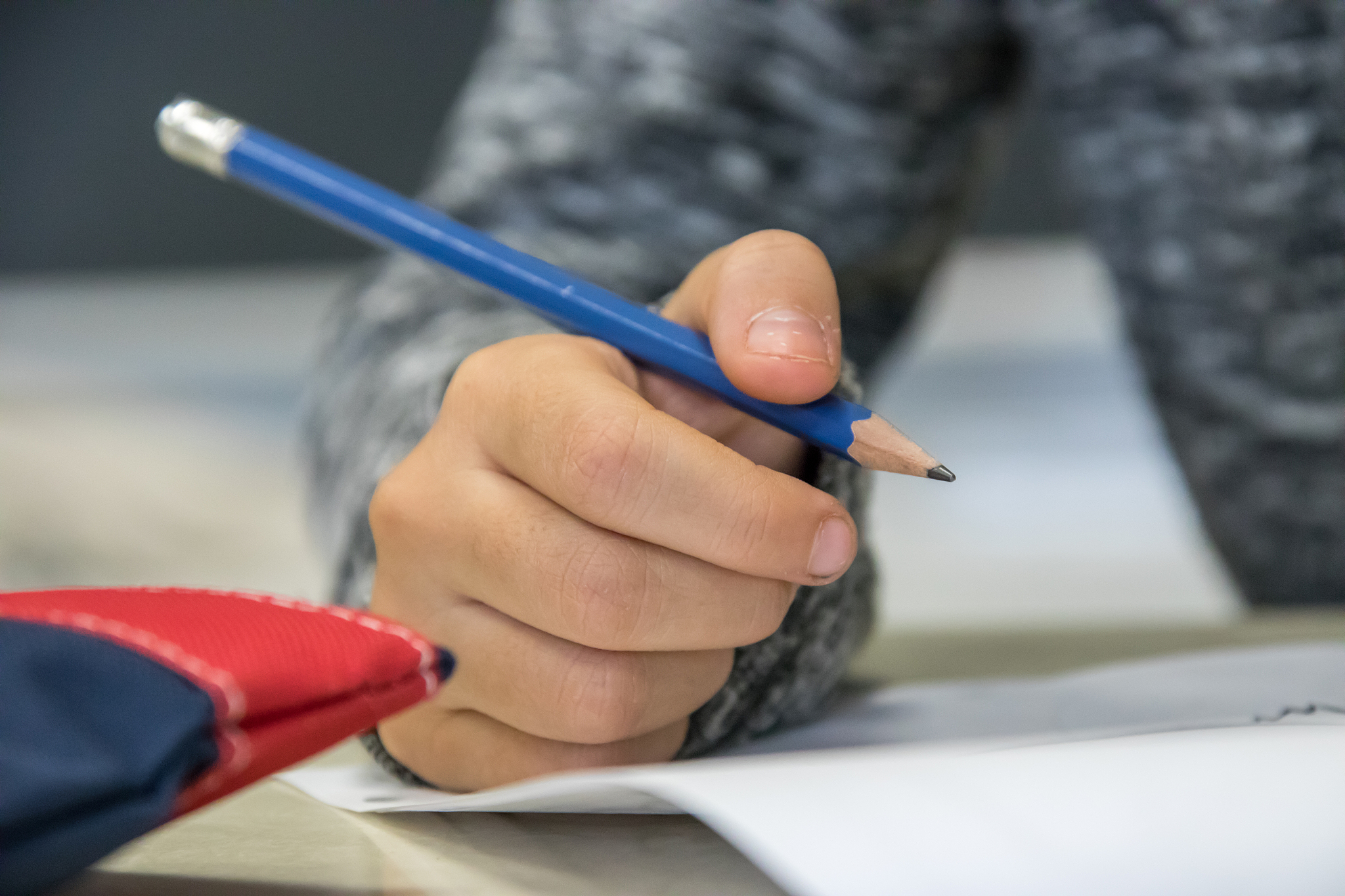 记号笔怎么擦掉塑料上，