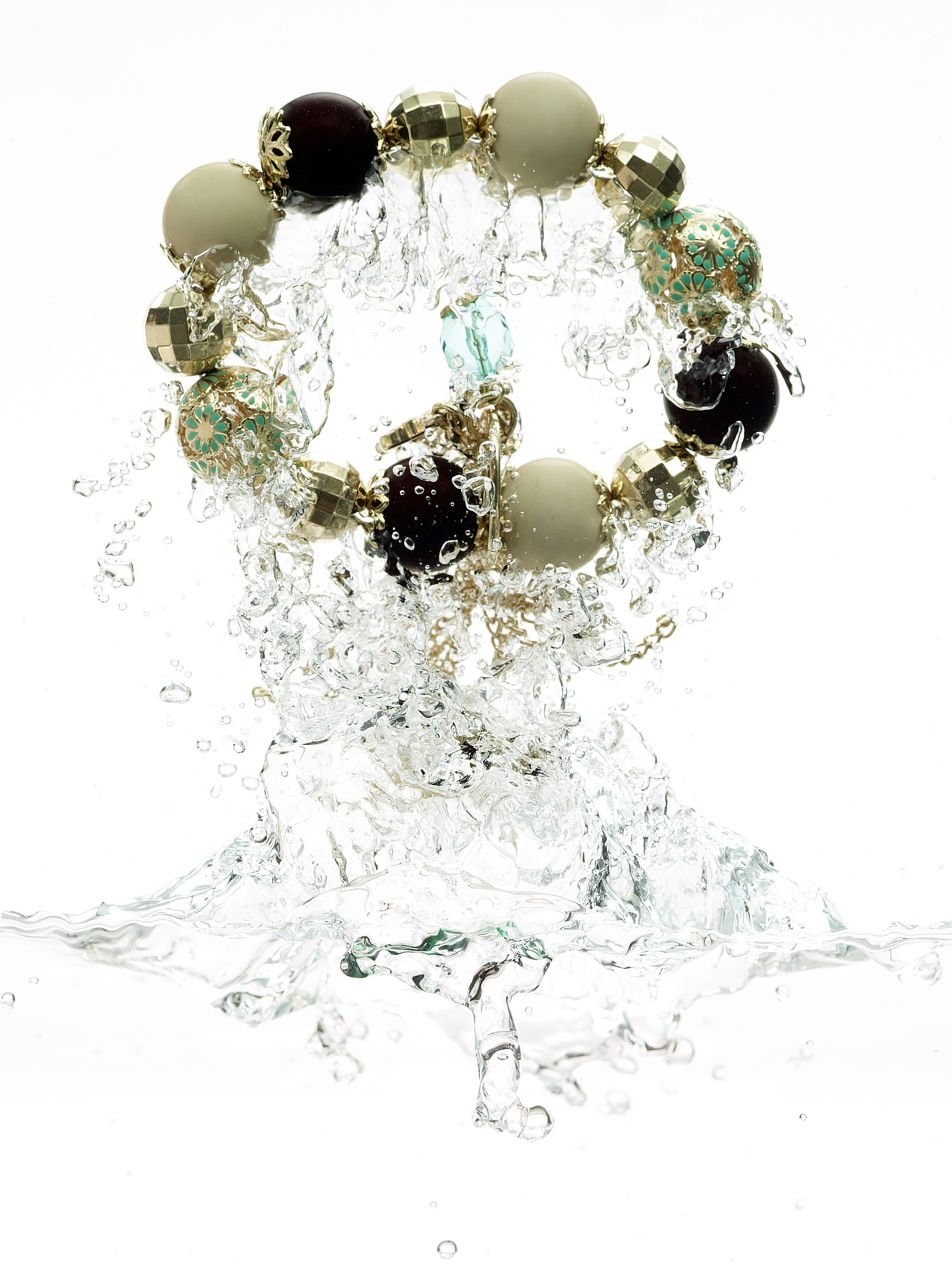 受力面积越大压力越大还是越小
