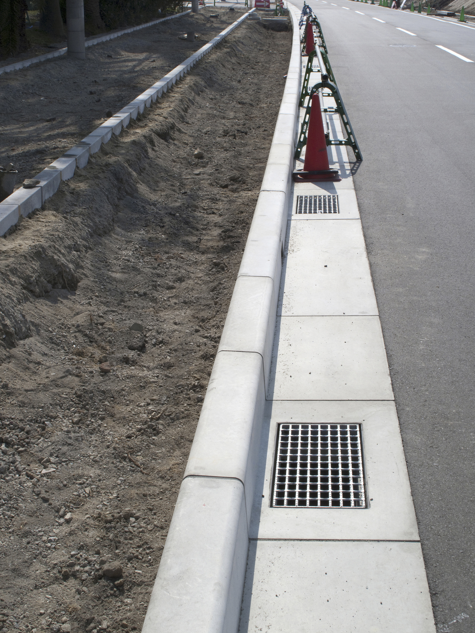 鸿业市政道路排水设计指南：如何确保道路排水畅通